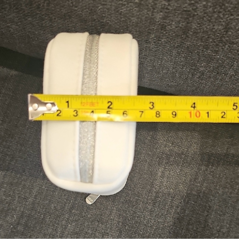 Dior off White Silver Crossbody Bag with Chain Strap - Picture 14 of 14